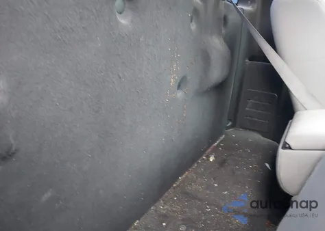 2010 Ford F-150 Xl/Xlt z USA, uszkodzony, nr VIN 1FTNF1EV8AKE68336